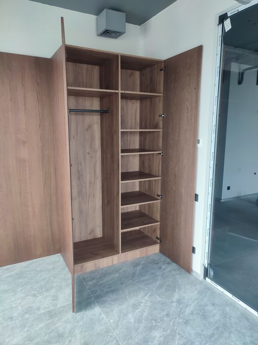 Сборка мебели ( фабрика)