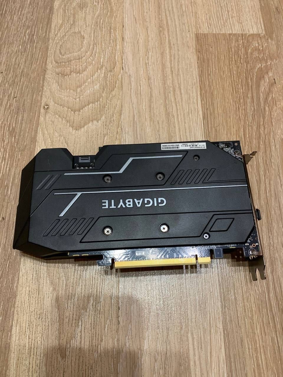 GIGABYTE GeForce GTX 1660 Super 6GB OC (GV-N166SOC-6GD)