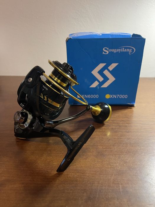 Varios carretos de pesca movos