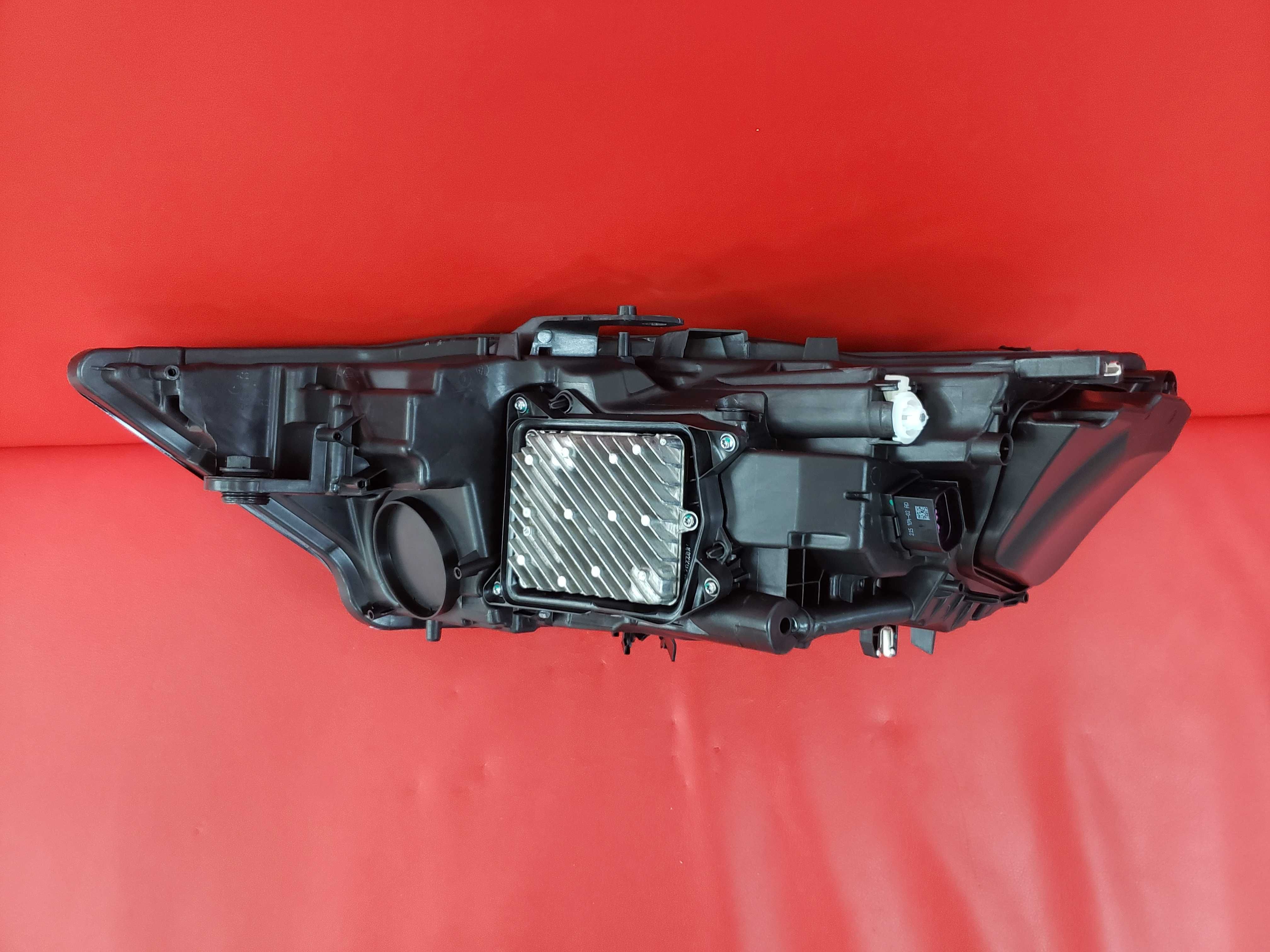 Фары Передние Full LED на Audi A6 C8 2018-2022 год audi А6 c8 фари
