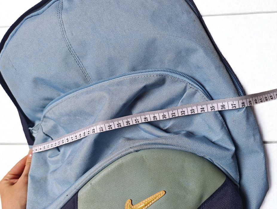 Błękitny unikatowy plecak sportowy Nike vintage 90s y2k