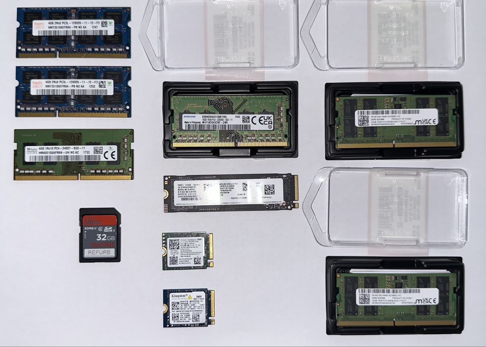 Dysk SSD M.2 512 GB (markowy SAMSUNG)
