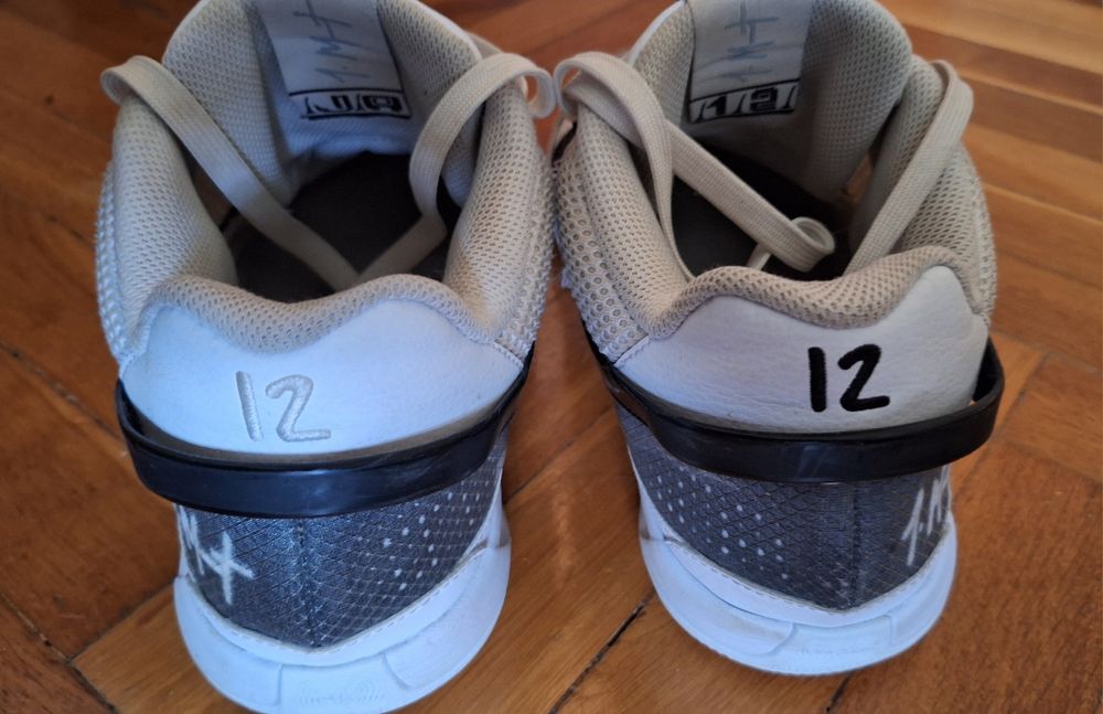 Buty koszykarskie Nike Ja 1 Morant rozmiar 45.5