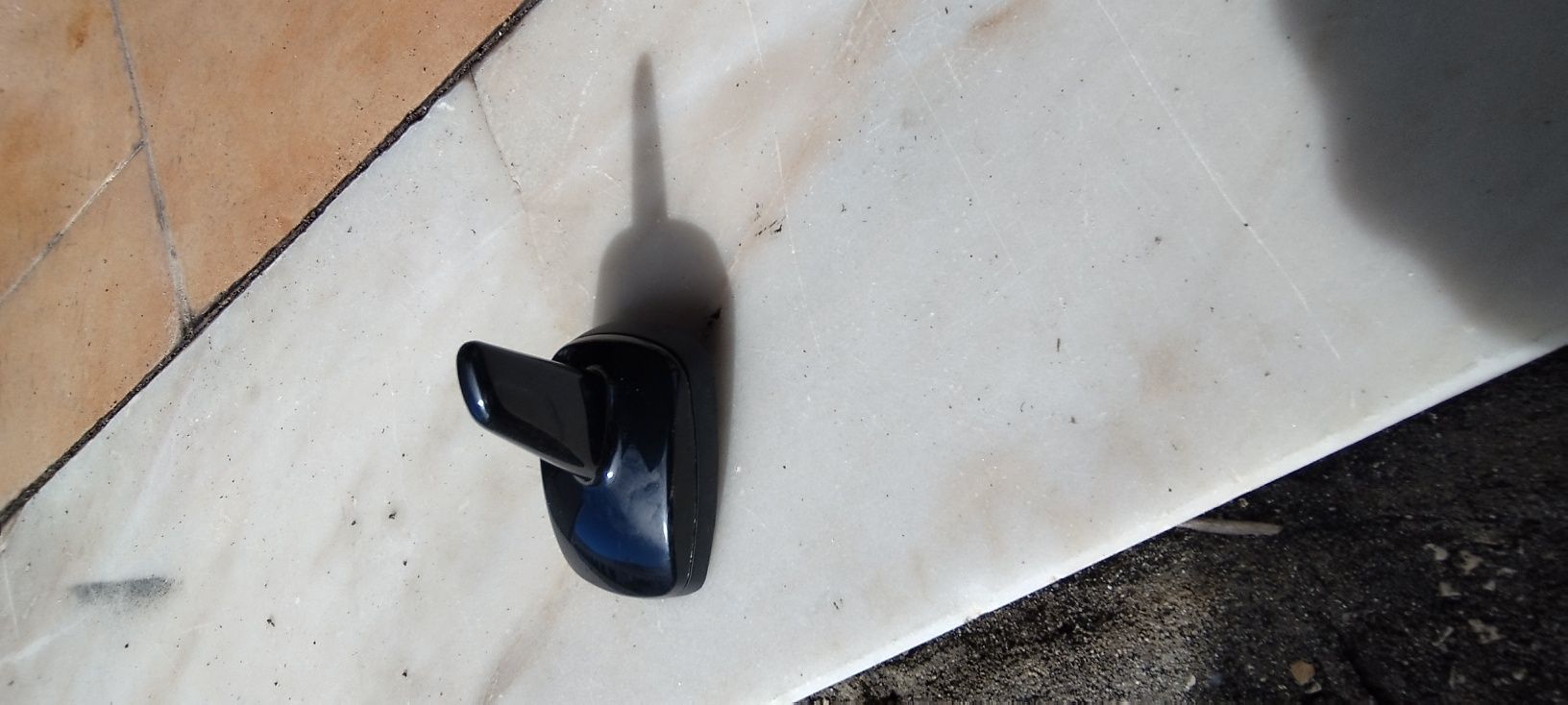 Vendo antena barbatana tubarão