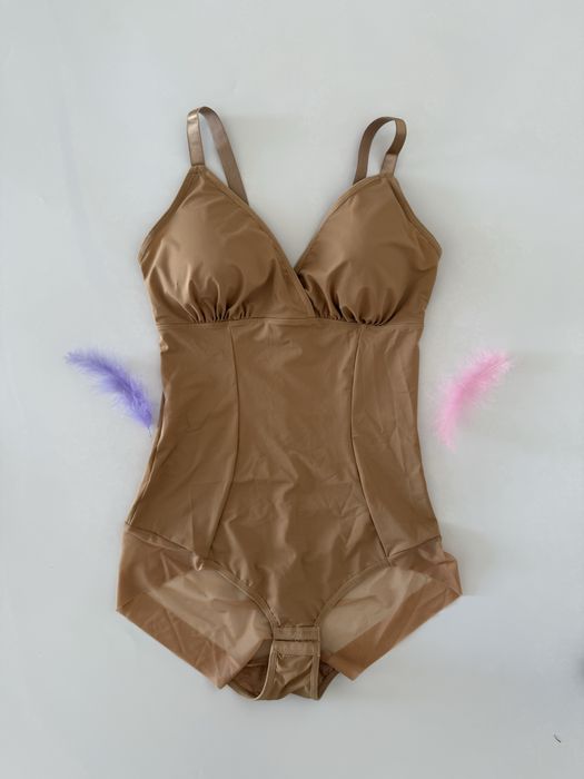 Modelujace body wyszczuplające