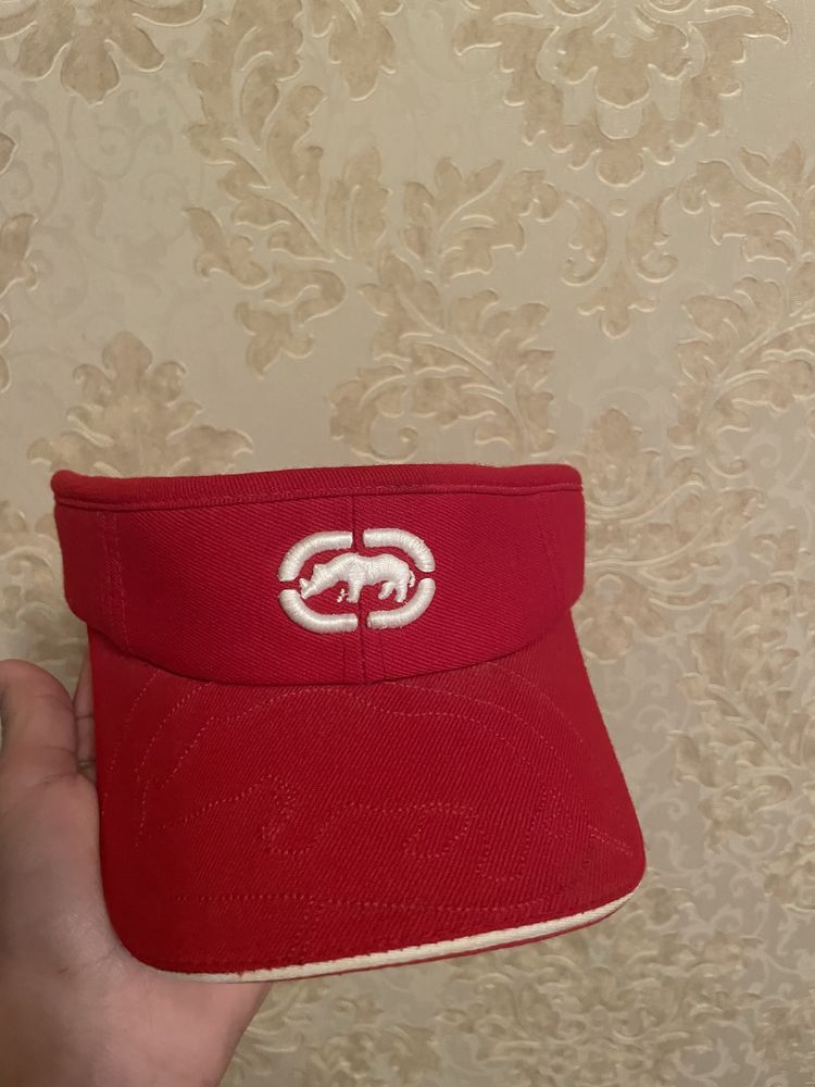 Продам кепку козирьок ecko