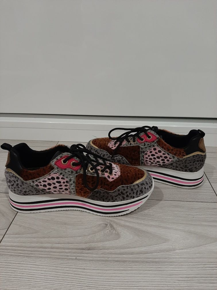 Buty GOE panterka
