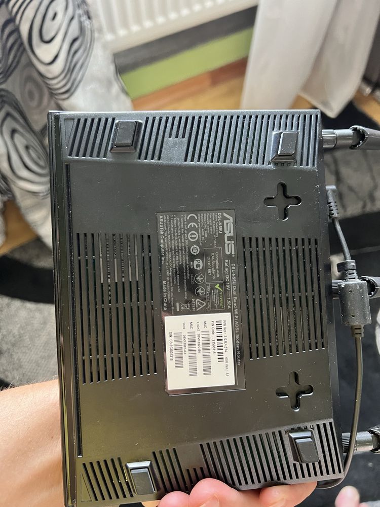 Роутер Asus DSL-N55U