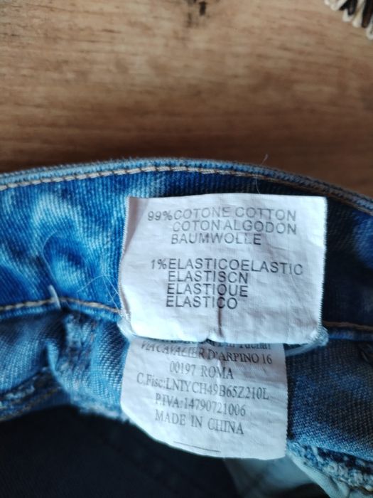 Fajne spodnie jeansy rozmiar XS-S