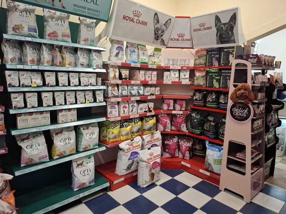 Продається торгова точка із зоотоварами