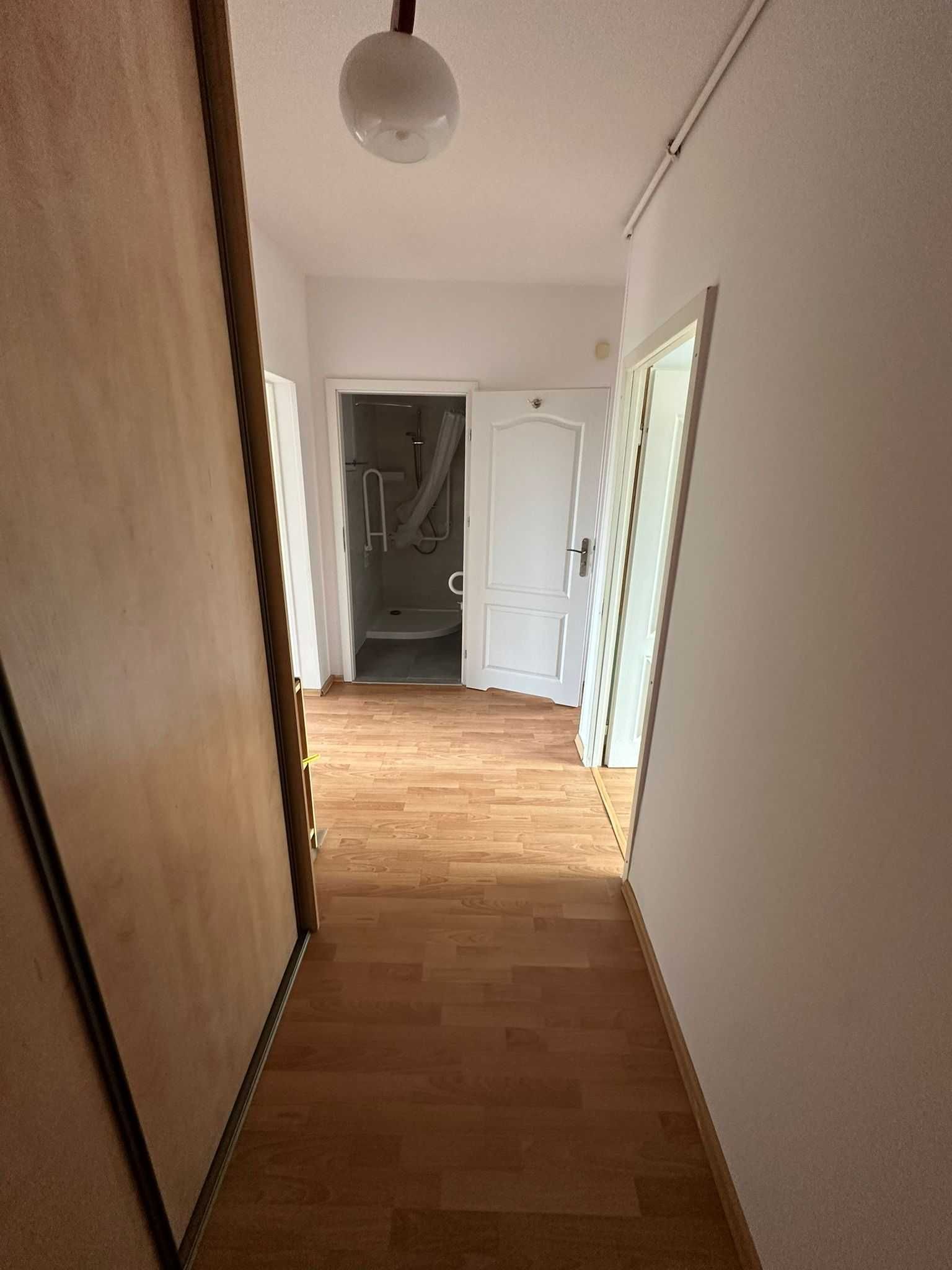 mieszkanie na Osiedle Młodych - 2 pokoje, 2 piętro, winda