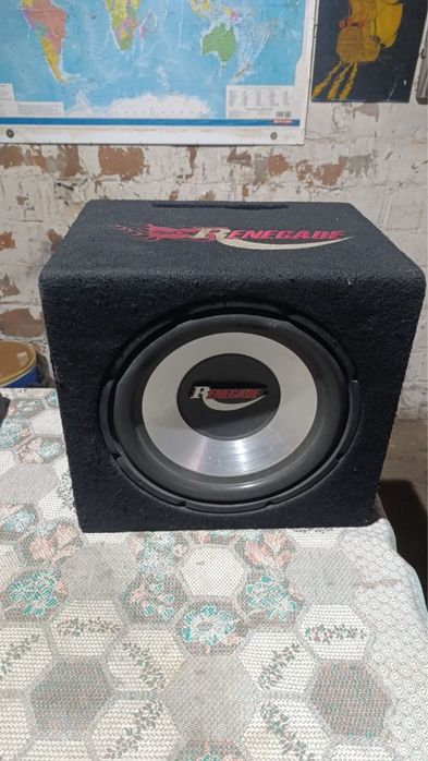 Сабвуфер Renegate