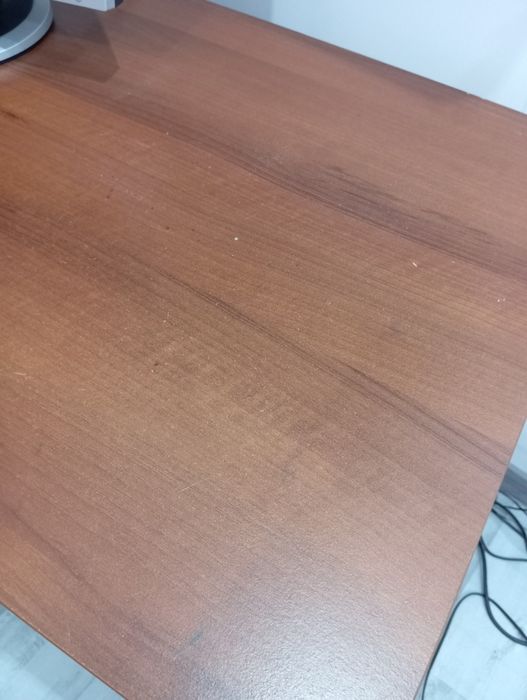 Sprzedam biurko pod komputer