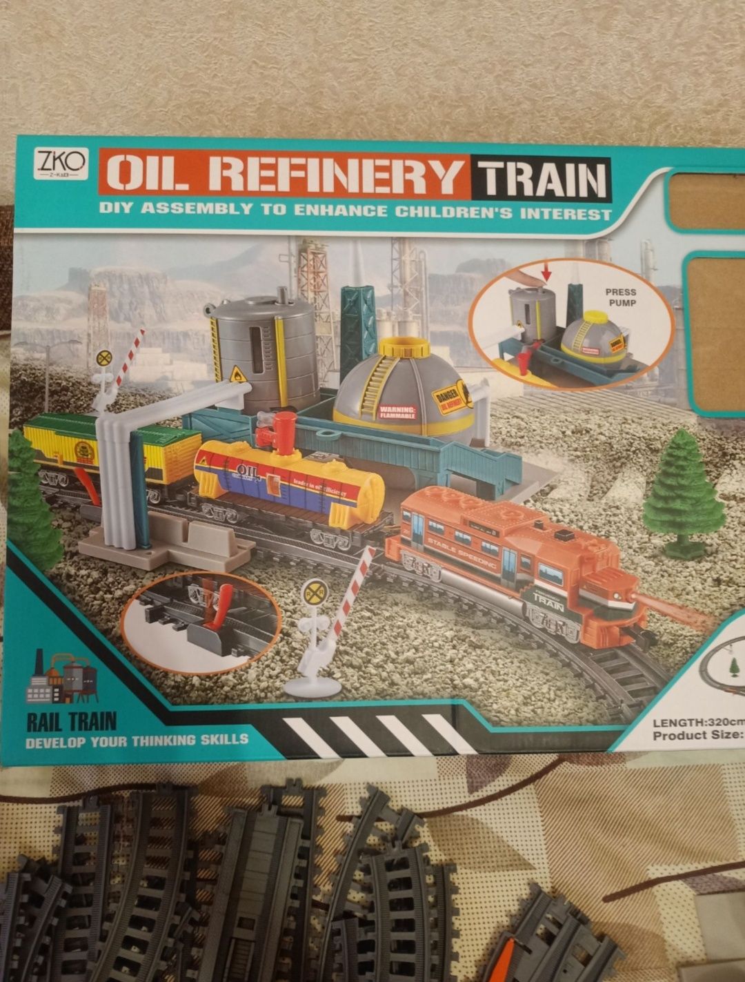 Залізна дорога дитяча Oil refinery train