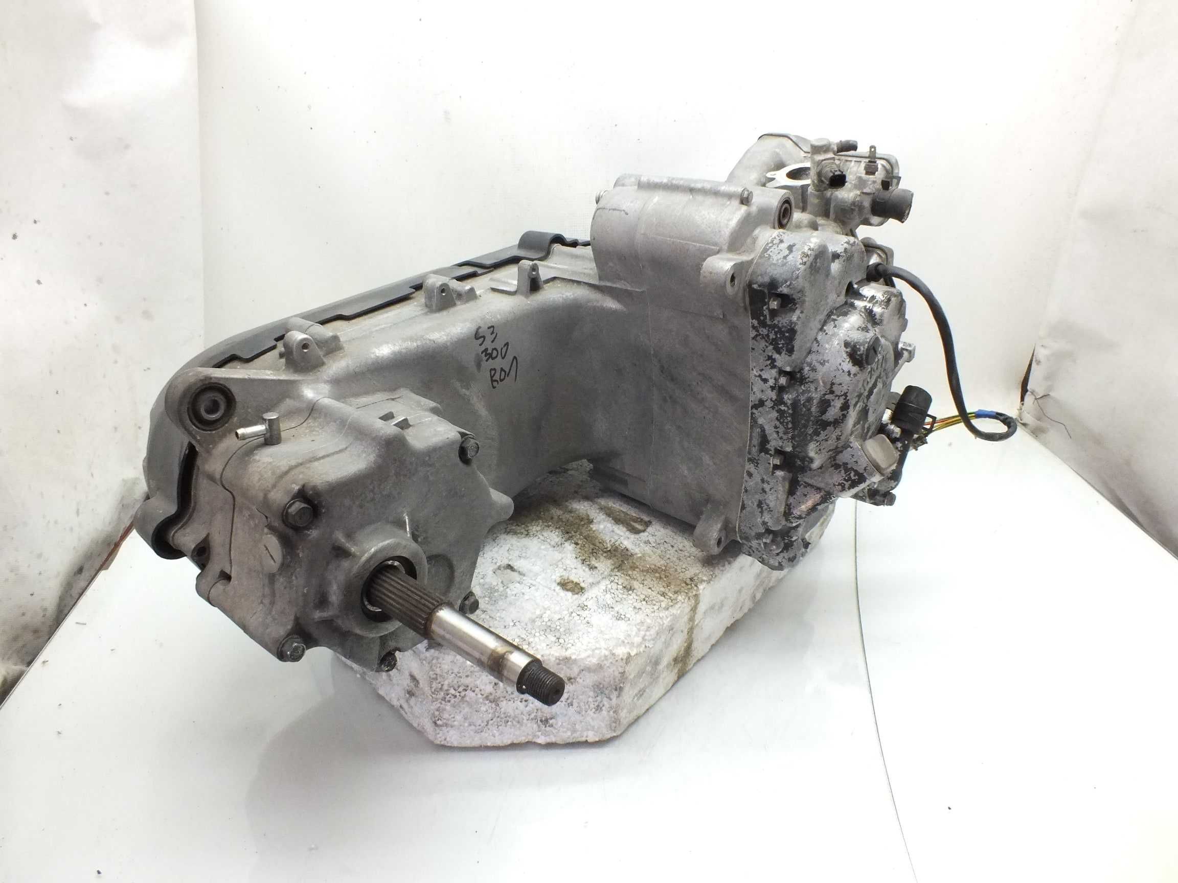 Daelim S3 300 silnik