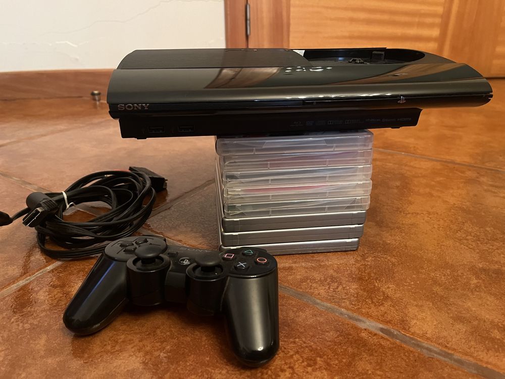 Playstation 3 Super Slim ( PS3 ) - 10 Jogos