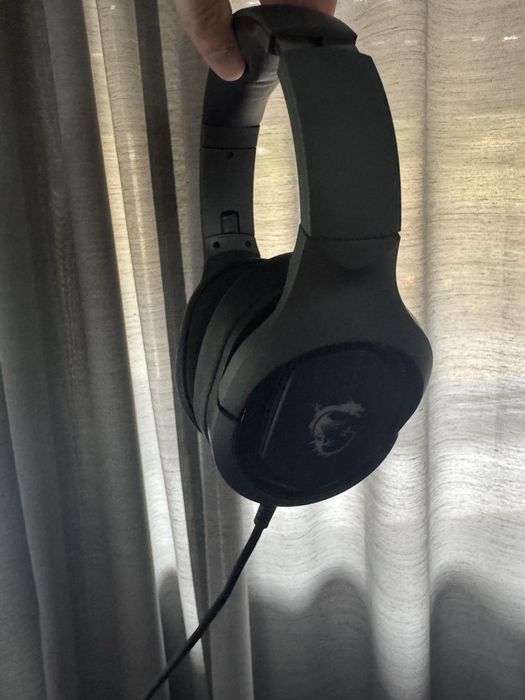 Headset MSI GH50