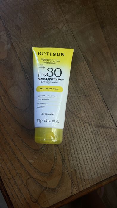 Protetor solar Gel creme FPS30, 200g