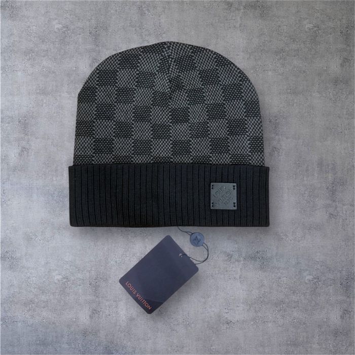 Louis Vuitton –męska zimowa czapka w kolorze grafitowym
