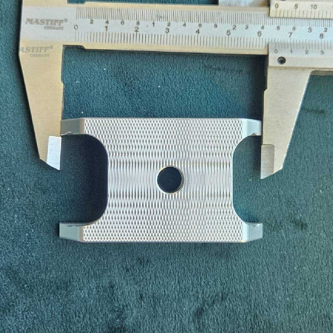 Adapter UFS Hi-Lo Konwerter/Adapter , wersja uniwersalna, śruba 6 mm