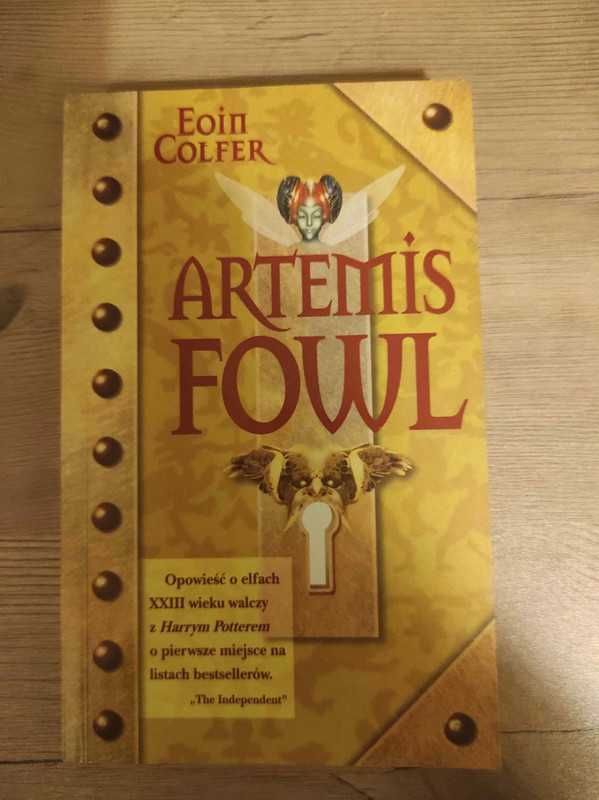 Artemis Fowl - Eoin Colfer