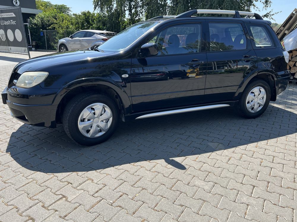 Mitsubishi outlander