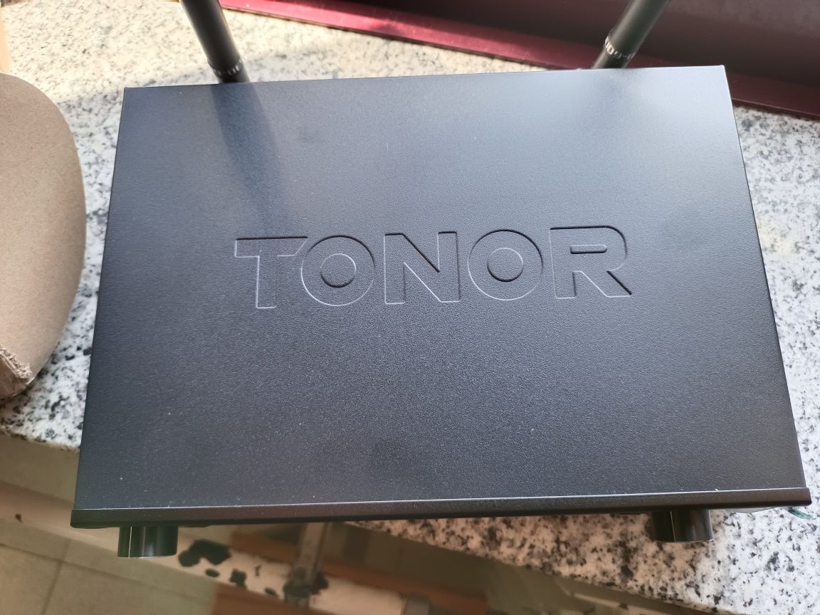 Micros sem fio marca "TONOR"