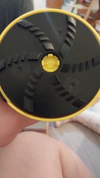 Skrobaczka automatyczna samochodowa do szyb