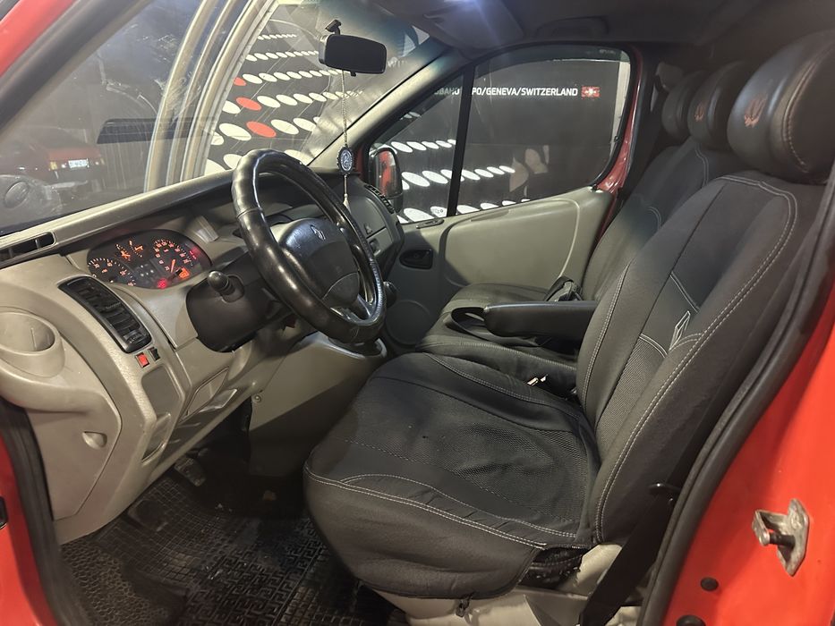 Продам рено трафік 1.9 TDi 100