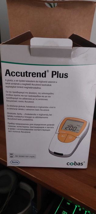 Medidor Glicose e outros - Accutrend Plus - Roche - semi novo!