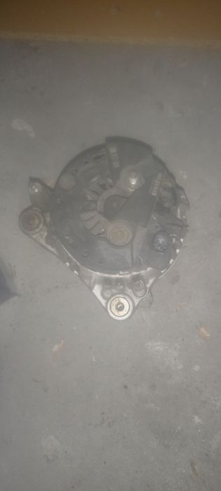 VW Bora 1.9tdi генератор