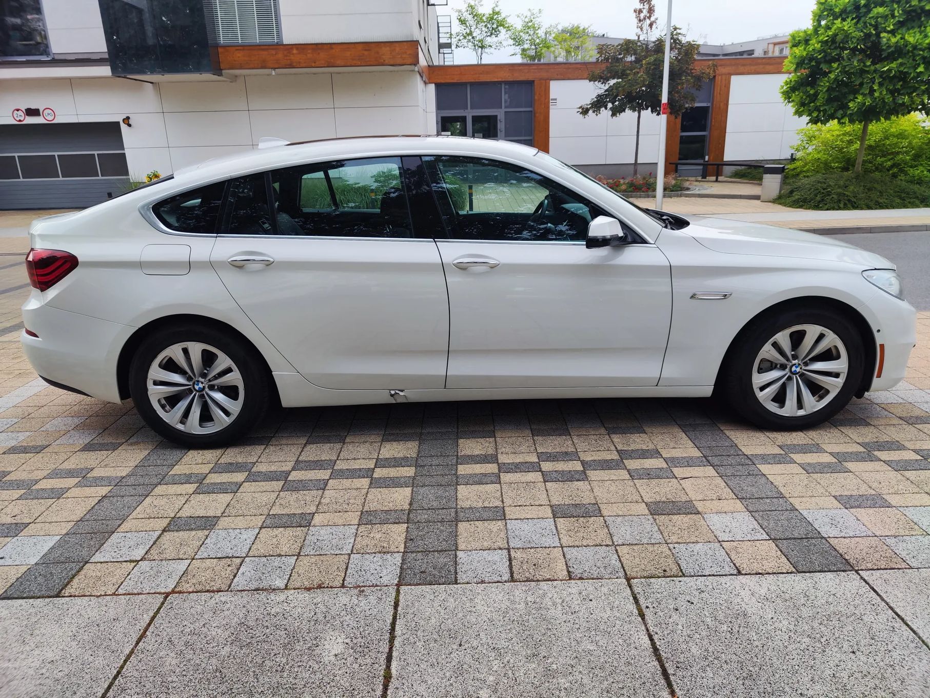 BMW 5GT BMW 535i GT