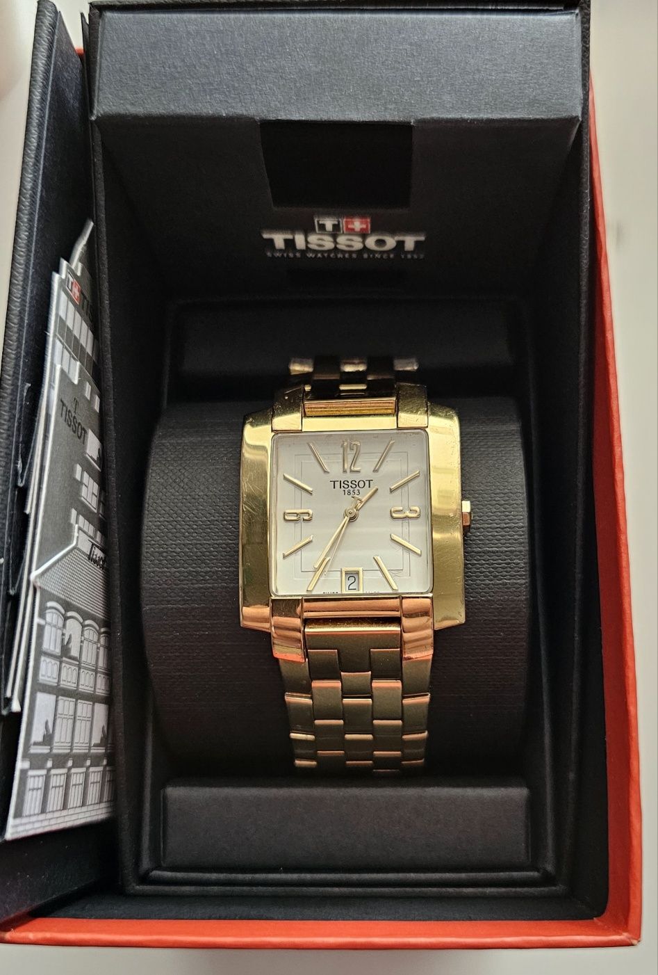 Zegarek  męski Tissot  T60. 558.132 papiery.