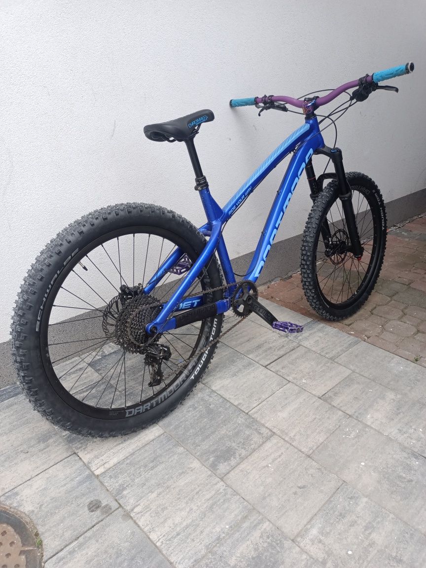 Dartmoor Hornet 27.5 L 2019 PILNE