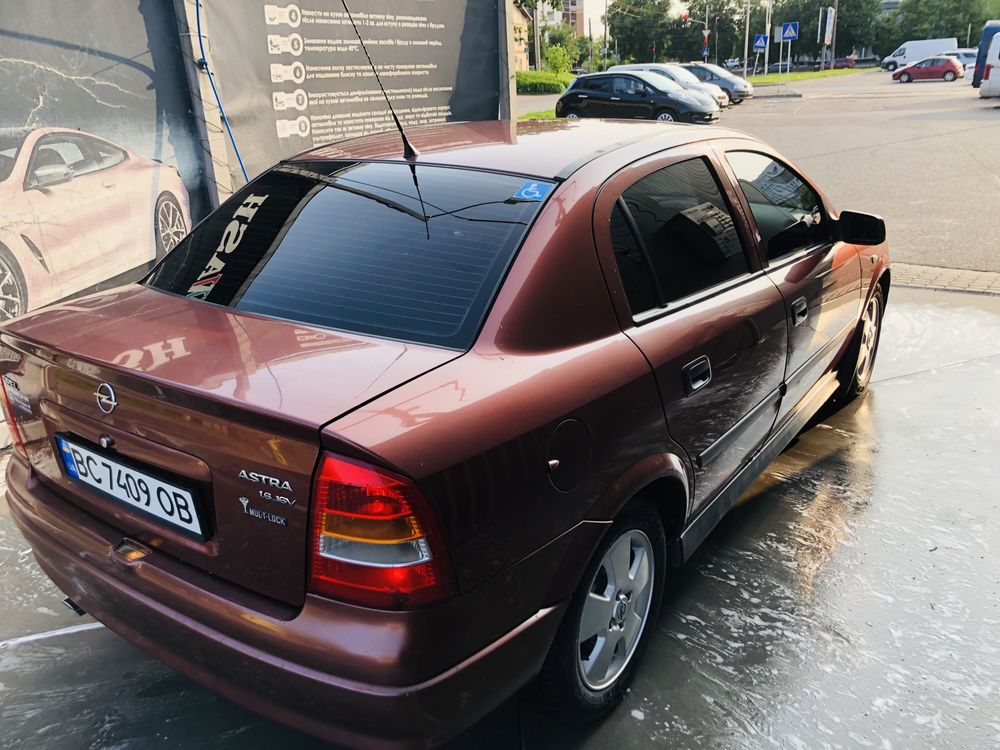 Opel Astra 1.6 16v