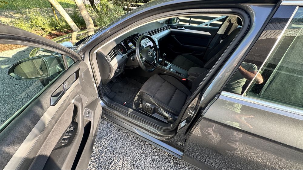 Volkswagen Passat B8 2.0 TDI LED NAVI 150 km F-VAT