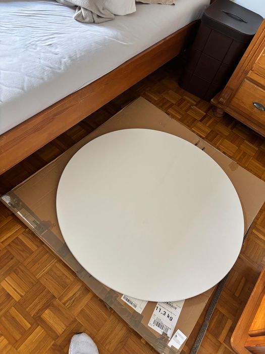 Nowy biały blat do stołu Ikea