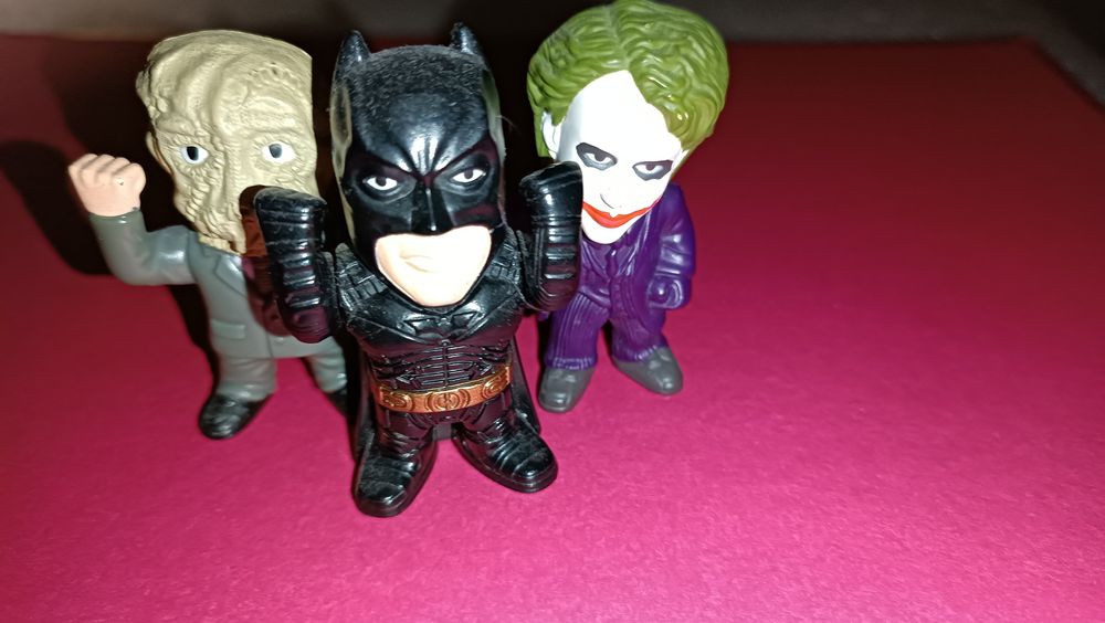 Raras mini figuras coleção Batman da Nestlé de 2008