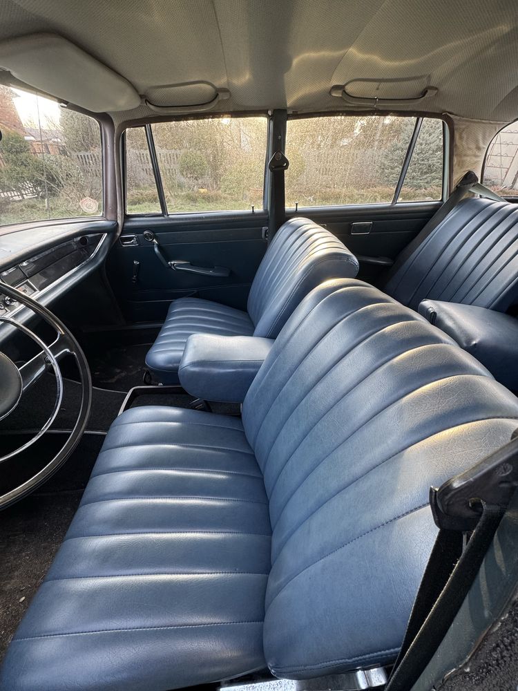 Mercedes-Benz W110