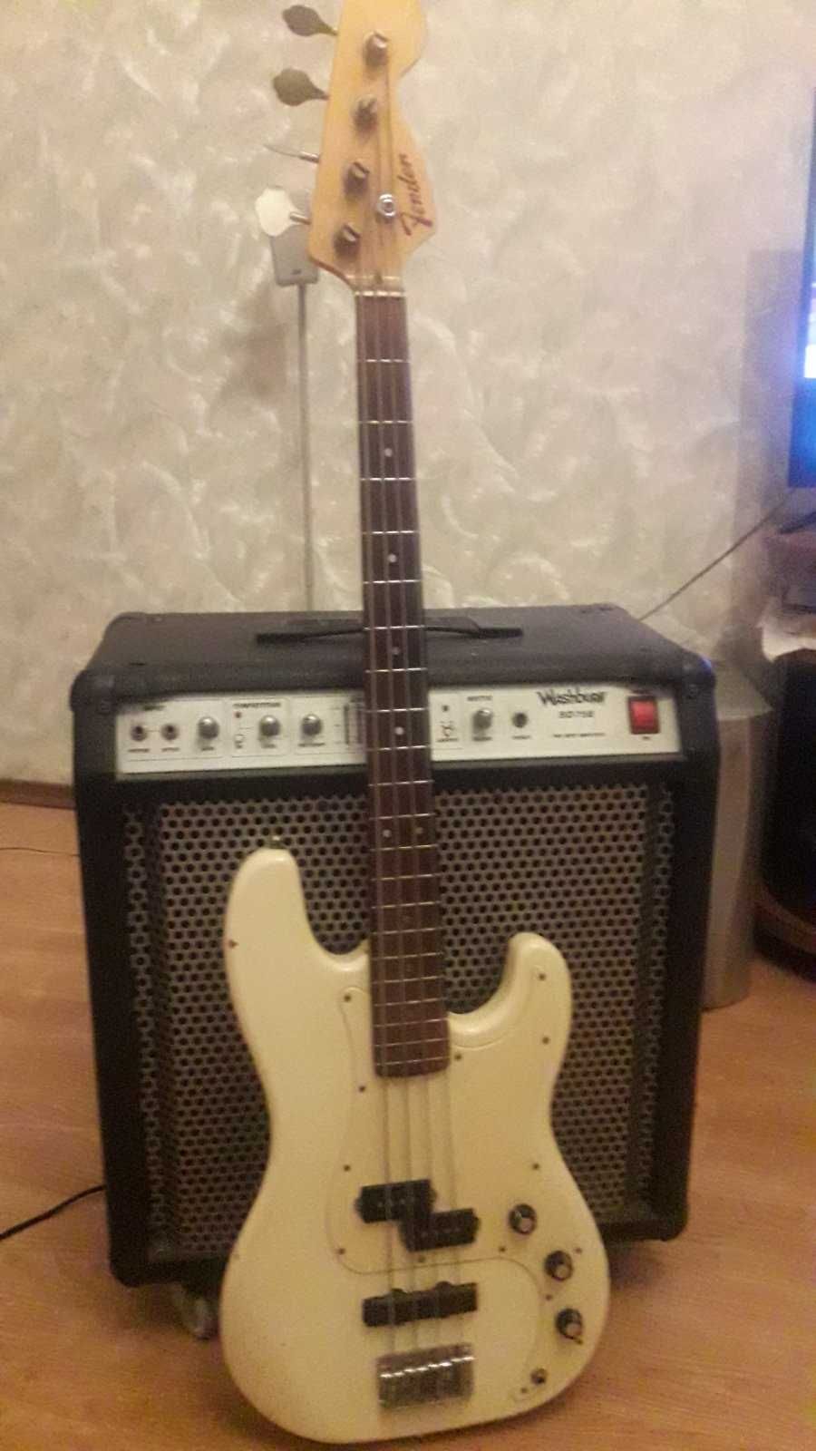 Продам   FENDER PRECISION BASS польской работы.