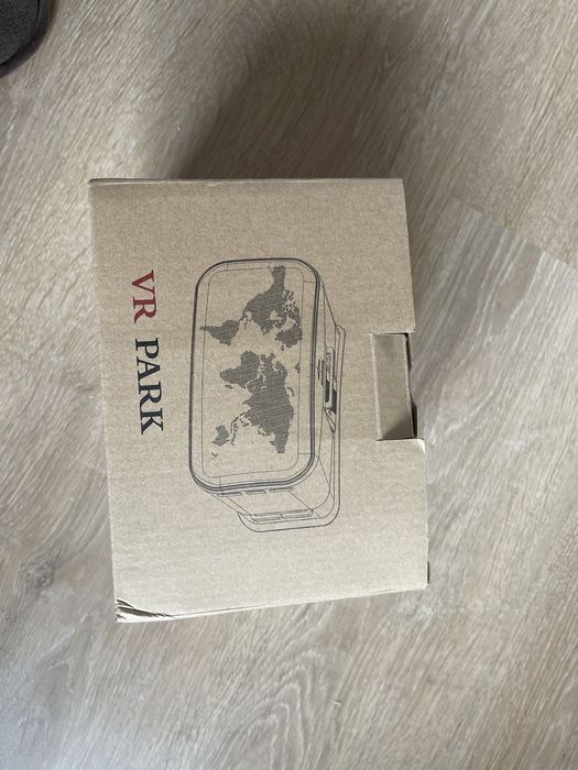 Вітруальні очки VR Park