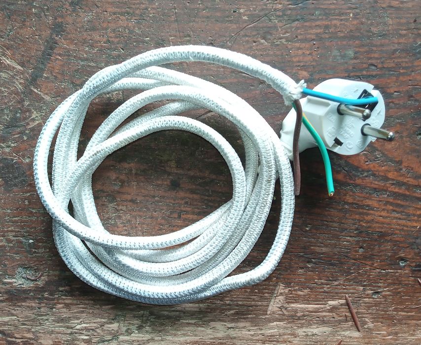 Kabel, przewód do żelazka
