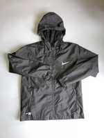 Вітровка Nike чоловіча Ідеальний стан куртка Найк