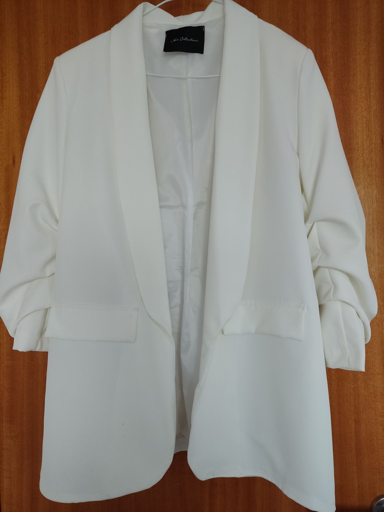 Blazer branco Novo!