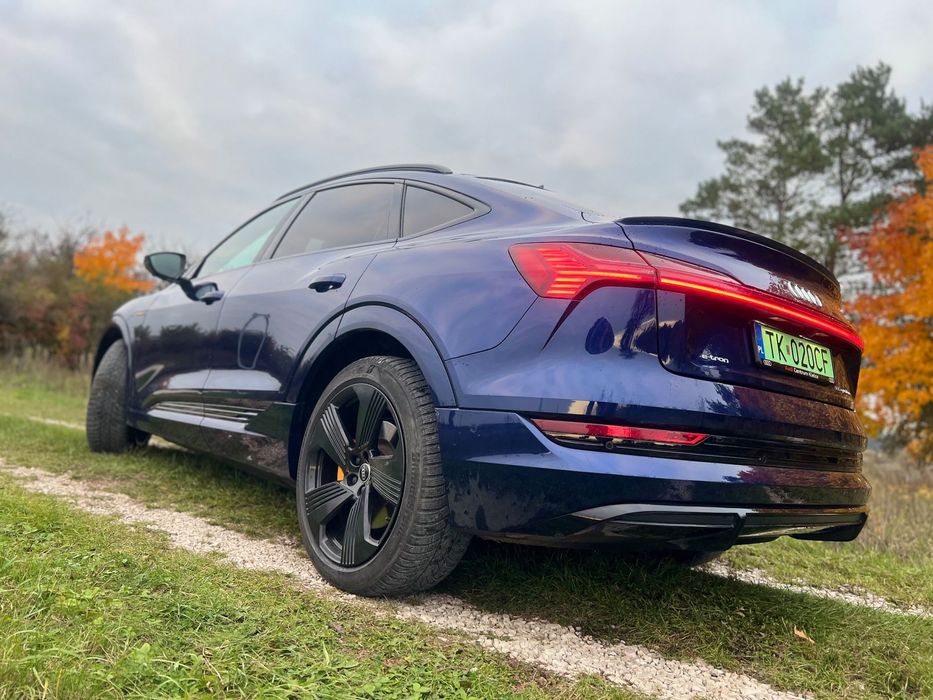 Audi Q8 Sportback e-tron AUDI e-tron S Line 55 Quattro Q8 elektryk 408KM Etron FUUL wersja z DE