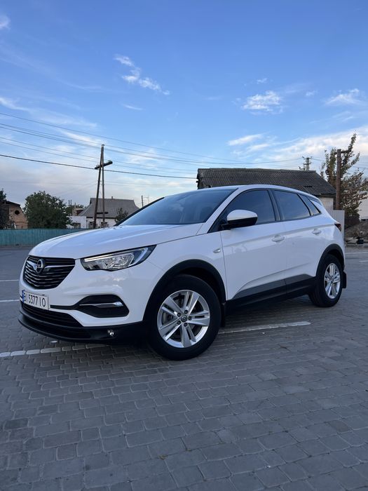 Opel Grandland X 2021 рік. 130 к.с.