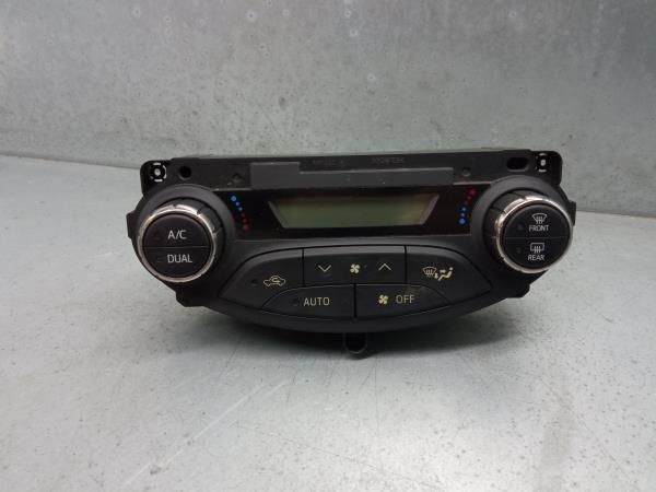 Comando chauffage / sofagem TOYOTA Yaris (_P13_)