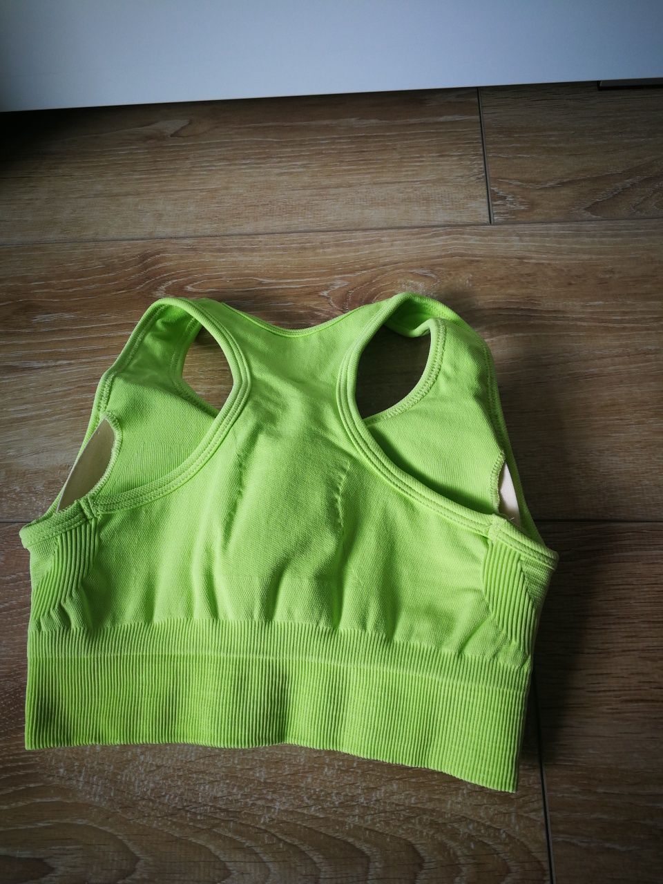 Biustonosz sportowy bezszwowy Compress Apple XS Gym Glamour
