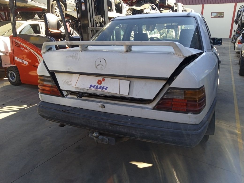 Mercedes w124 200