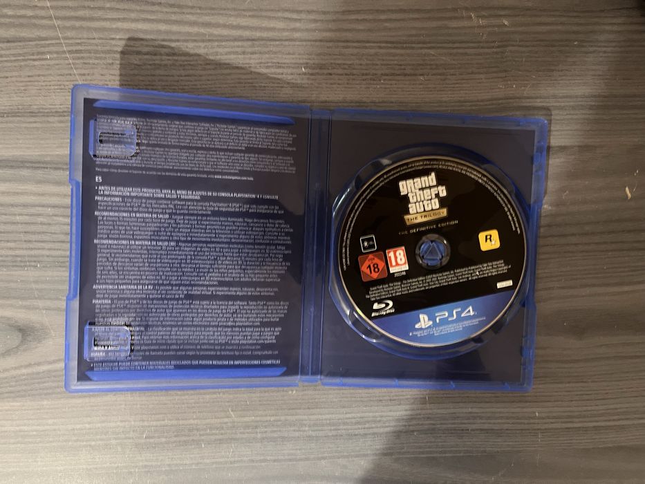 Grand Theft Auto (GTA) The Triology Defenitive Edition PS4